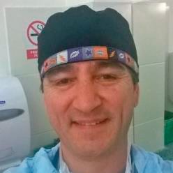 Dr. Gustavo Campos